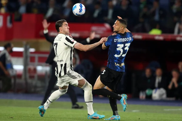 Everton: Khó khăn tài chính và phong độ